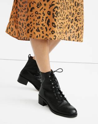 lace up boots