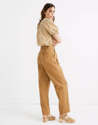 tapered pleated trousers