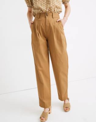 wide leg tapered trousers