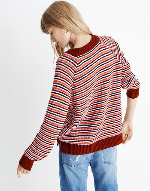 Arden V-Neck Crop Pullover Sweater in Stripe