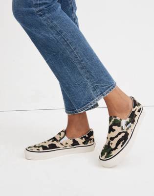 vans classic slip on camo