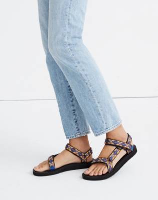 do teva sandals run true to size