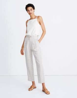 wide leg tapered trousers