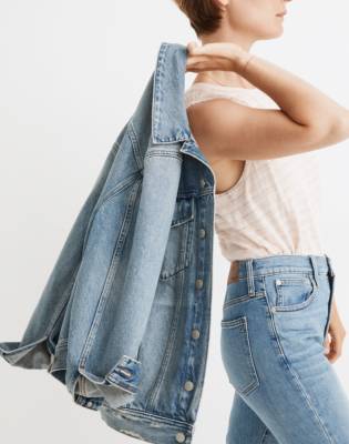 The Oversized Trucker Jean Jacket in Akenside Wash in akenside wash image 2