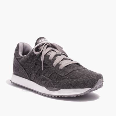 Madewell \u0026 Saucony® DXN Trainer Sneakers in Grey Flannel