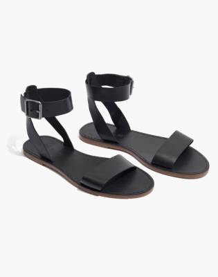 black sandals strap