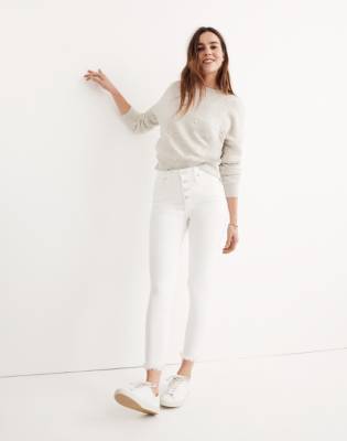 white cropped frayed jeans