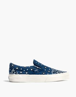bandana print vans