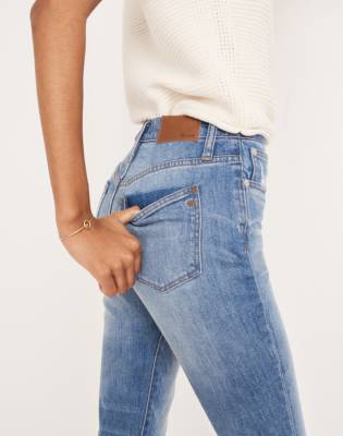 the high waist step hem slim boy jeans