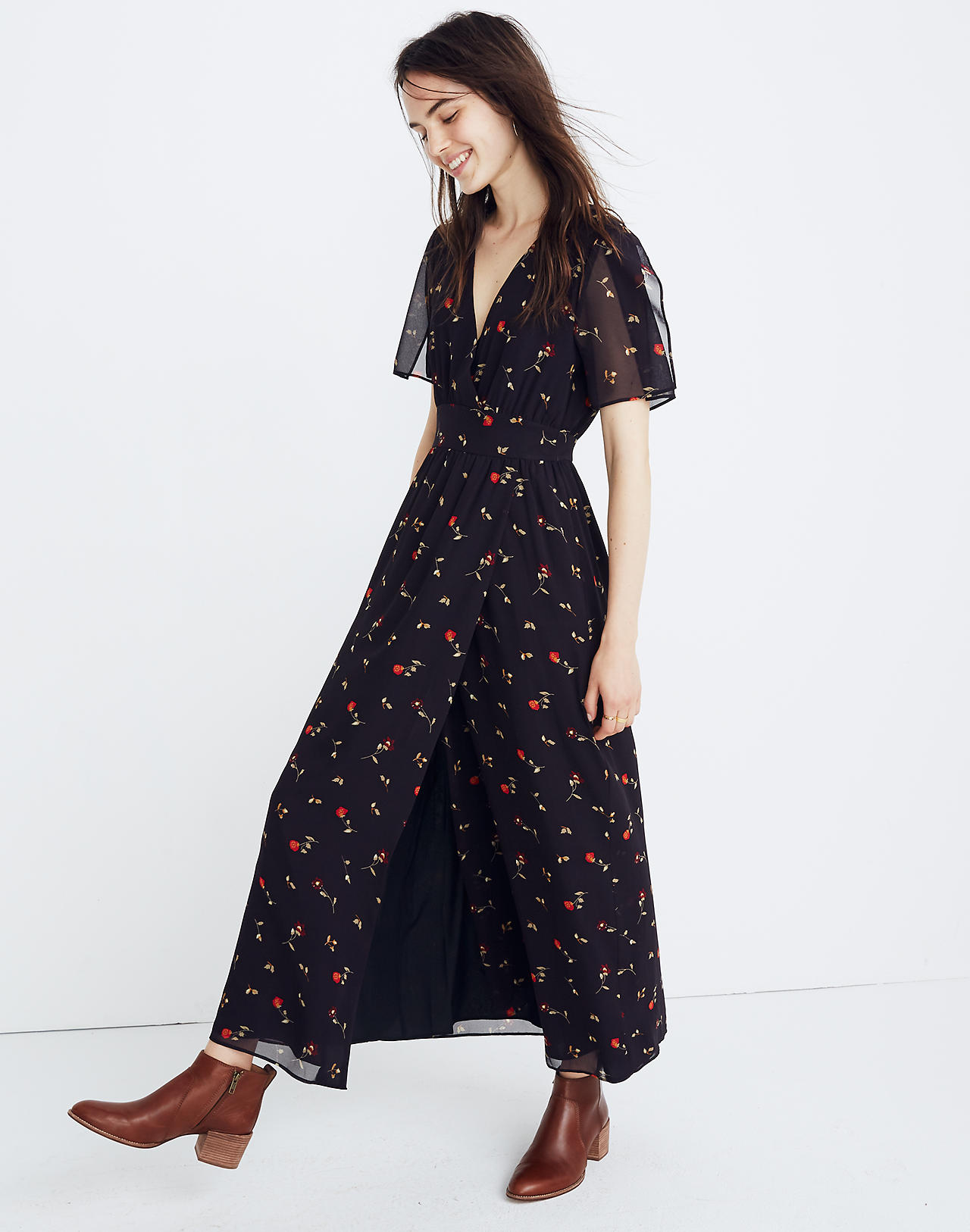 Tulip-Sleeve Maxi Dress in Sweet Blossoms