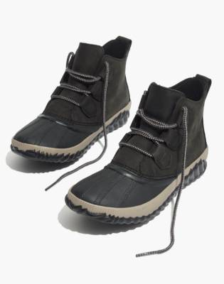 sorel out and about black