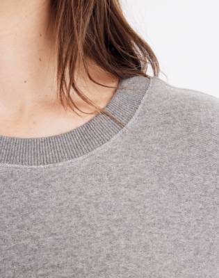 sweatsuit with ruffles