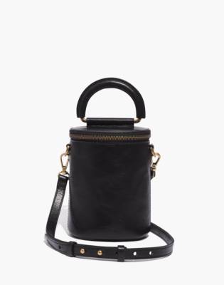 the holland shoulder bag in leather