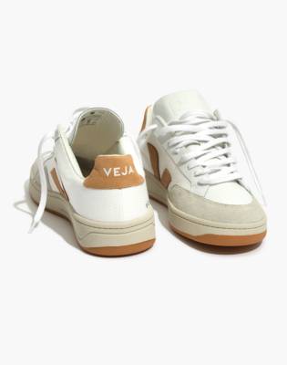 veja v12 white desert