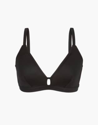 black busty bralette