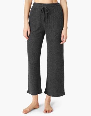 wide leg sweatpants cropped