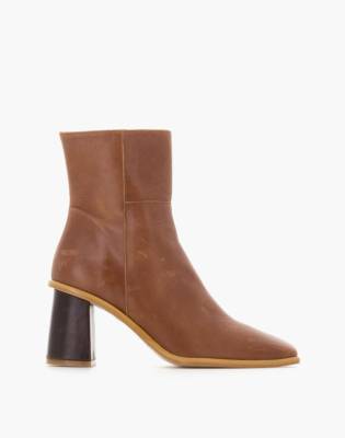 Mw Alohas Leather East Knee-high Boots In Camel