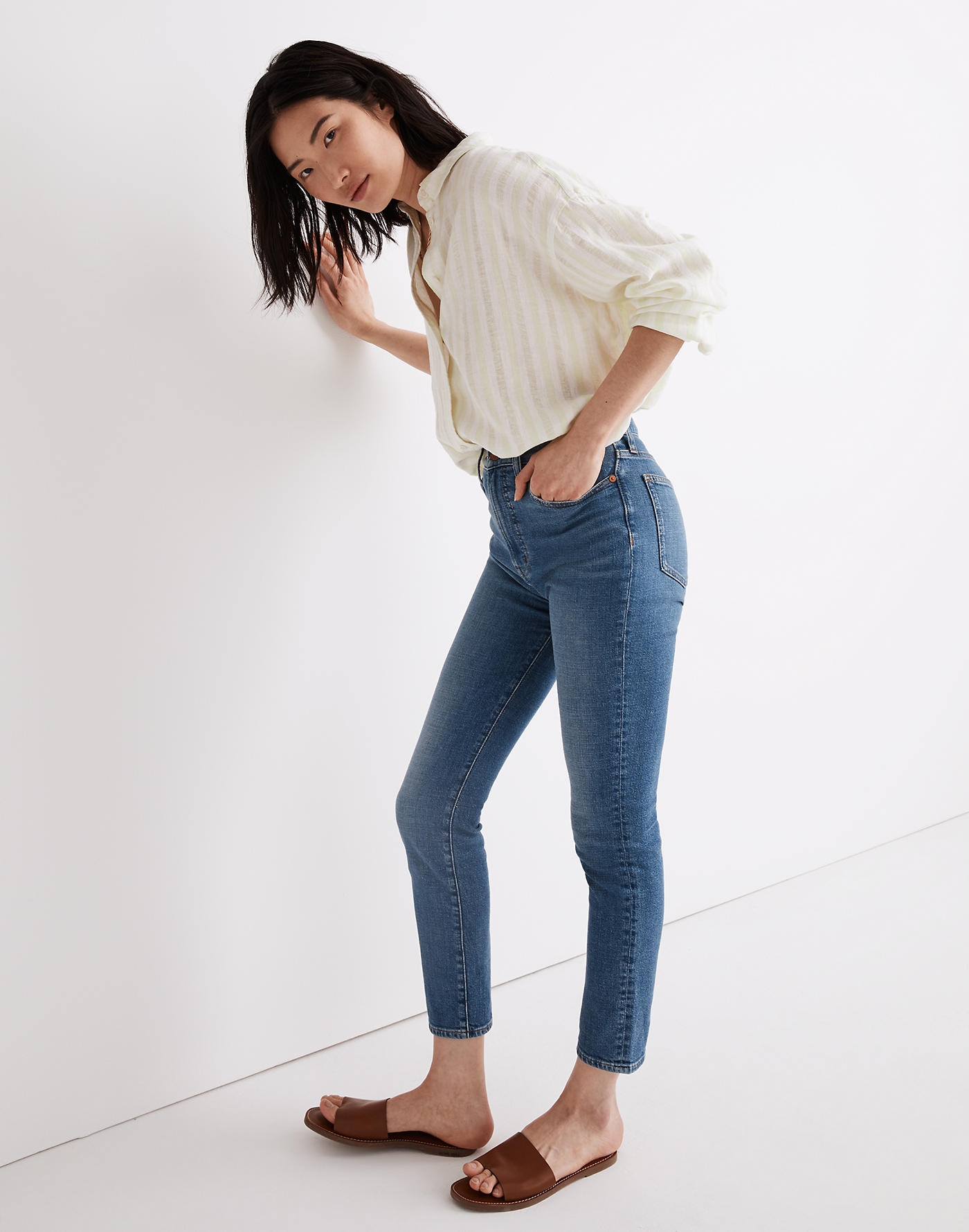 Madewell The Perfect Vintage Crop Jean in Sandford Wash: Summerweight Edition