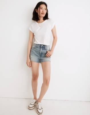 MADEWELL THE PERFECT JEAN SHORT IN SNYDER WASH: TENCEL&TRADE; DENIM EDITION