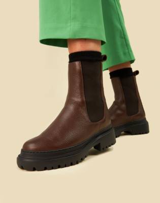 shearling chelsea boot