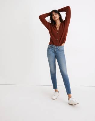 best high waisted jeans for curvy women