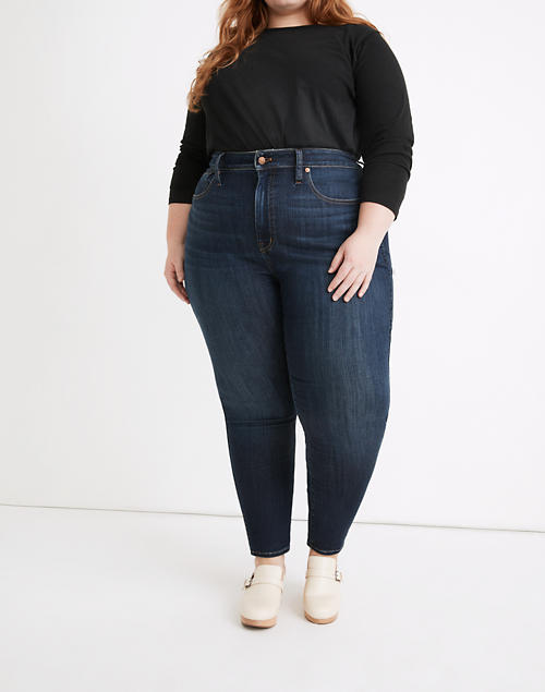 Plus Curvy High-Rise Skinny Jeans in Woodland Wash: TENCEL™ Denim Plus Curvy High-Rise Skinny Jeans in Woodland Wash: TENCEL™ Denim