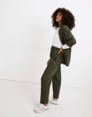 High-Rise Tapered Pants in Diamond Jacquard