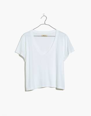 Madewell Softfade Cotton V-neck Crop Tee In Optic White