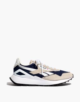 reebok classic paperwhite