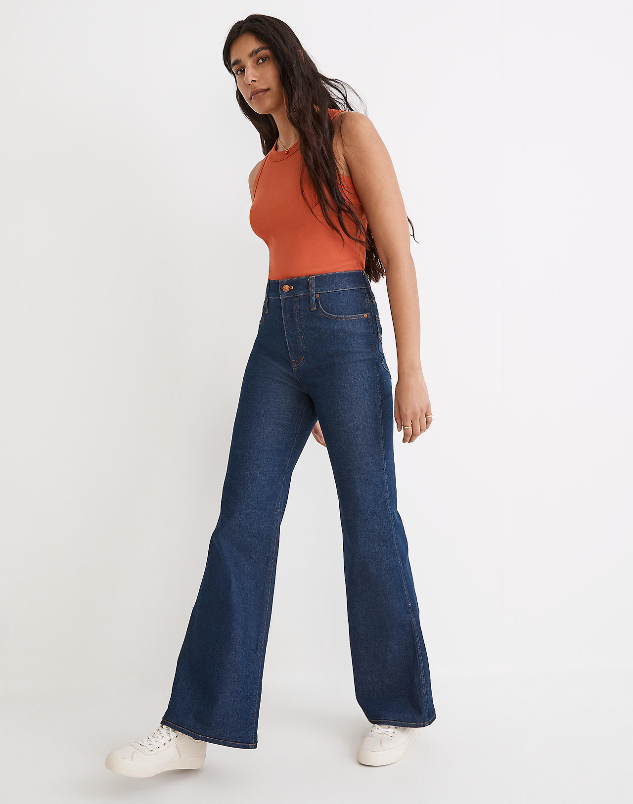 High-Rise Flare Jeans in Wrenford Wash