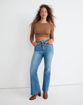 The Petite Perfect Vintage Flare Jean in Pointview Wash