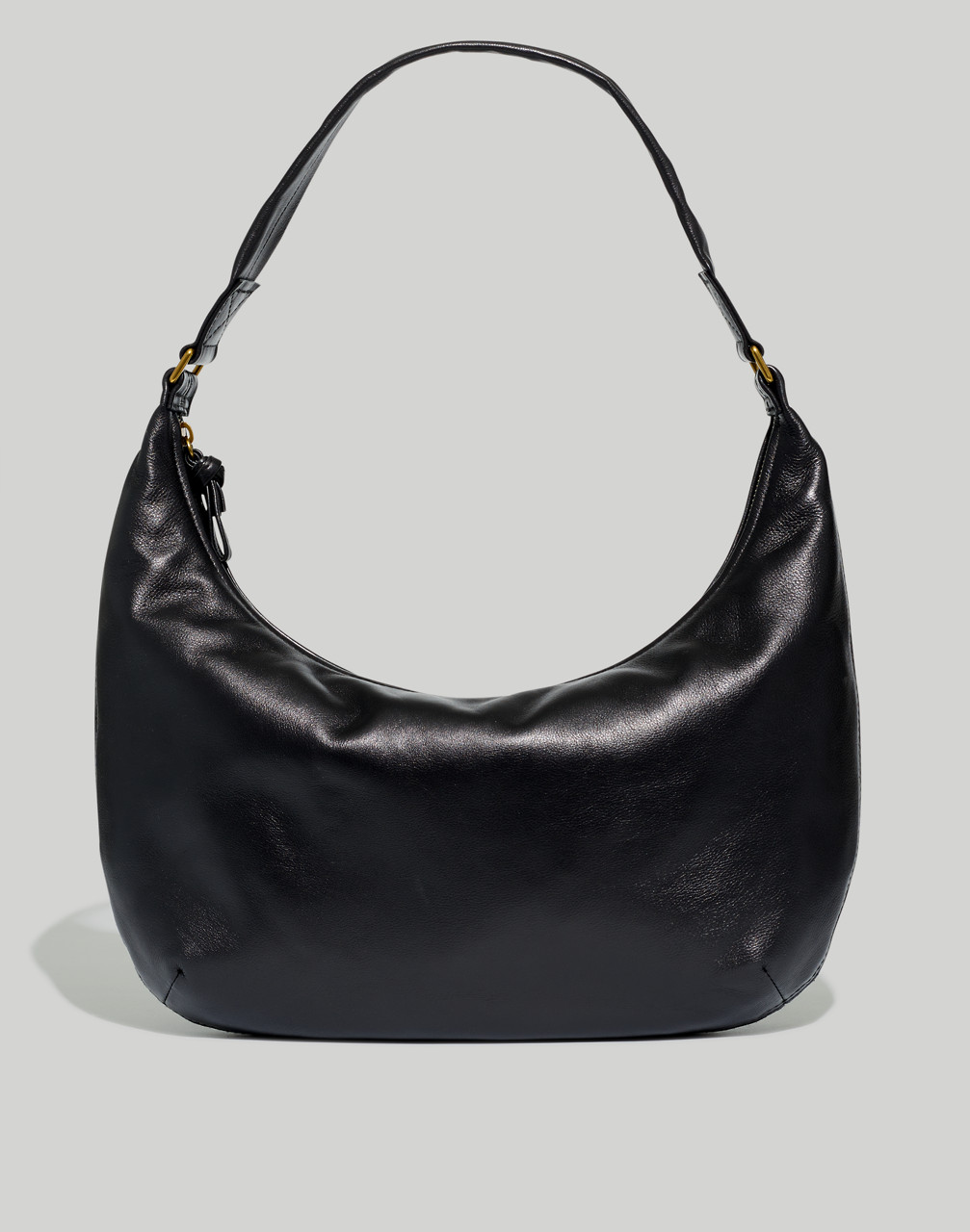 Mw The Piazza Slouch Shoulder Bag In True Black